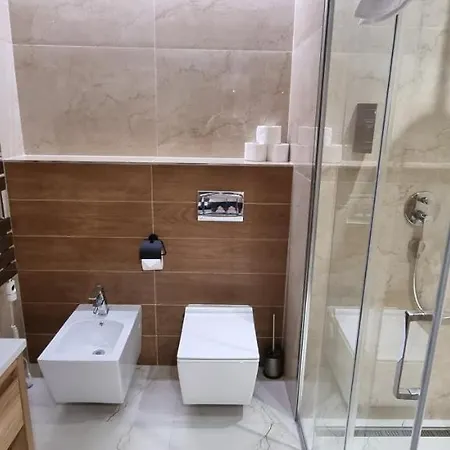 Gold Akvamarin Bešeňová